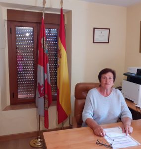 Año 2020. Ausejo de la Sierra. Begoña Ligos. Alcaldesa.